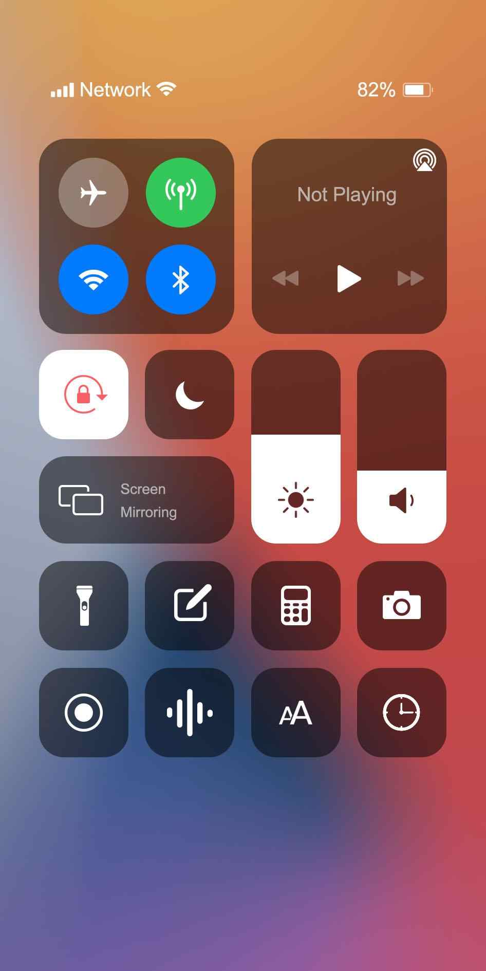 iPhone13模拟器
